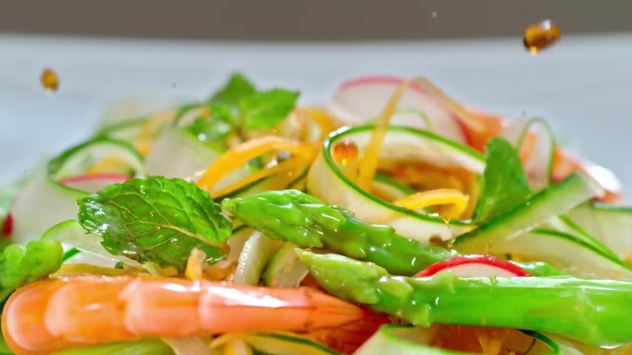 CHIN-SU Fish Sauce East Sea anchovy 720ml - Masan Consumer