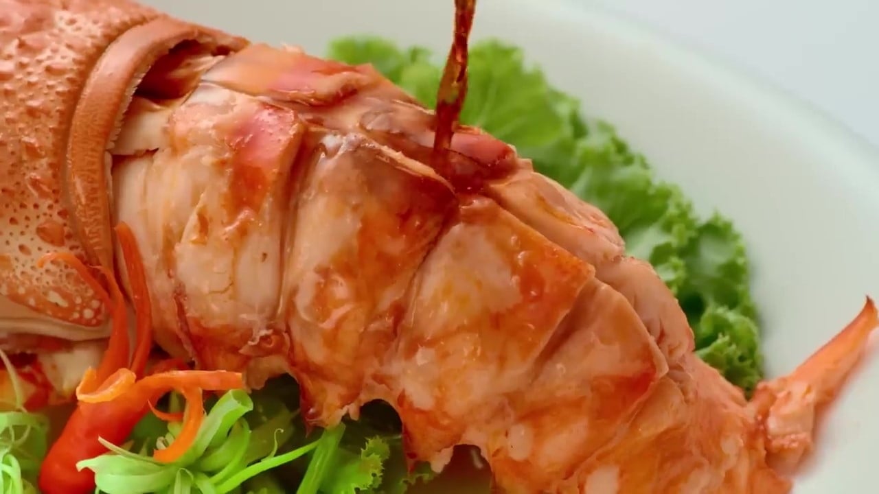 CHIN-SU Fish Sauce East Sea anchovy 720ml - Masan Consumer